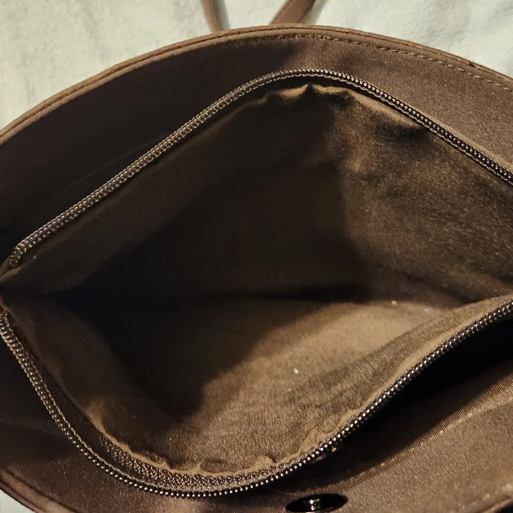 Brown women's purse